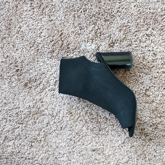 Steve Madden heels - Picture 3 of 4